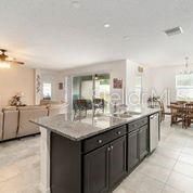 Recently Sold: $395,000 (4 beds, 3 baths, 2537 Square Feet)