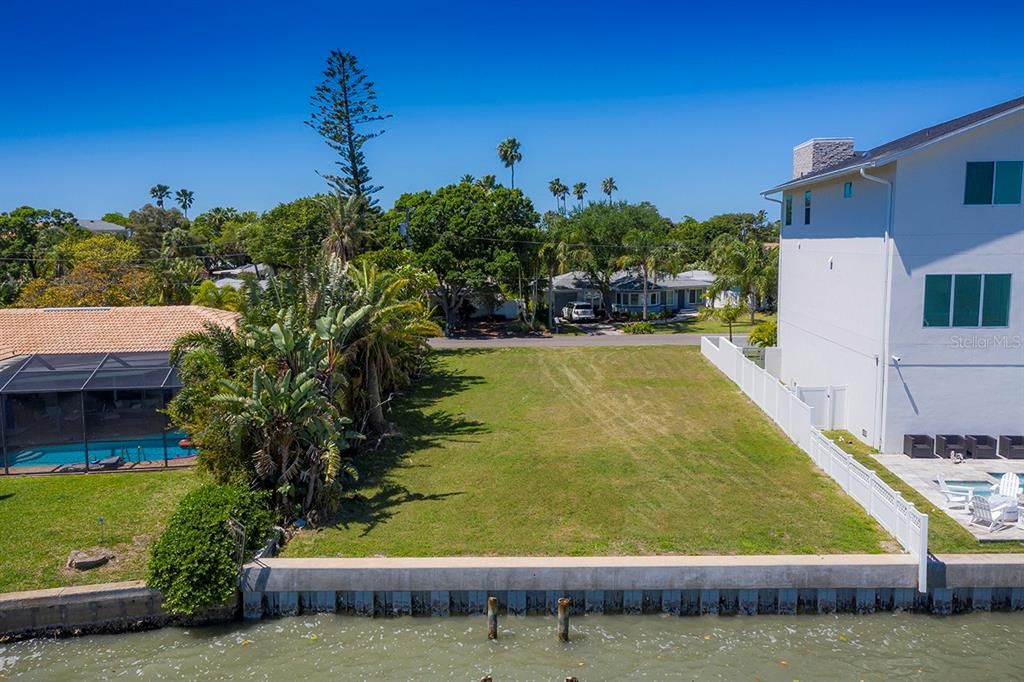 Recently Sold: $2,549,000 (4 beds, 4 baths, 4320 Square Feet)