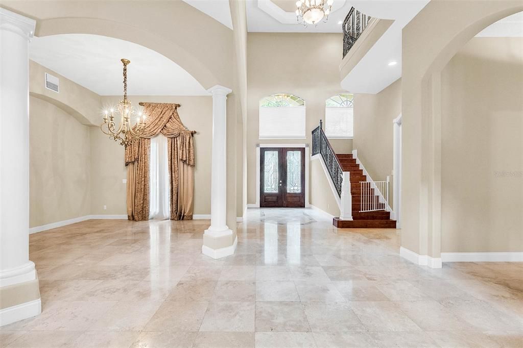 Recently Sold: $1,096,000 (6 beds, 4 baths, 5336 Square Feet)