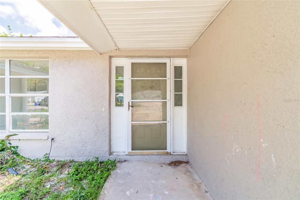 Recently Sold: $219,000 (3 beds, 2 baths, 1440 Square Feet)