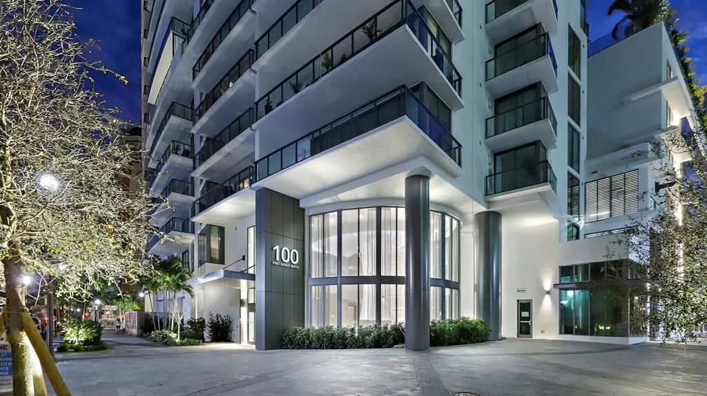Vendido Recientemente: $815,000 (2 camas, 2 baños, 1431 Pies cuadrados)