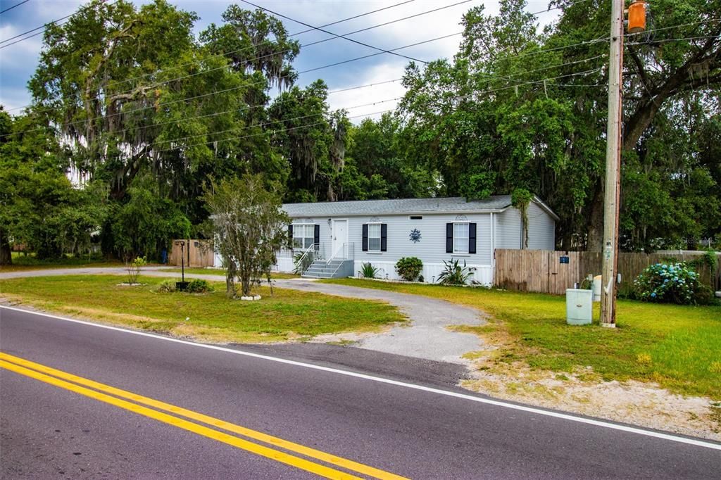 Recently Sold: $199,900 (4 beds, 2 baths, 1848 Square Feet)