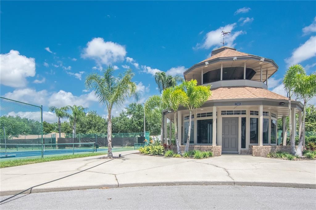 Recently Sold: $600,000 (4 beds, 4 baths, 3216 Square Feet)