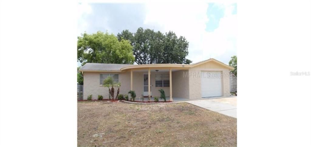 Recently Sold: $148,800 (2 beds, 1 baths, 1096 Square Feet)