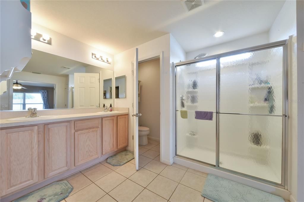 Recently Sold: $222,000 (2 beds, 2 baths, 1596 Square Feet)