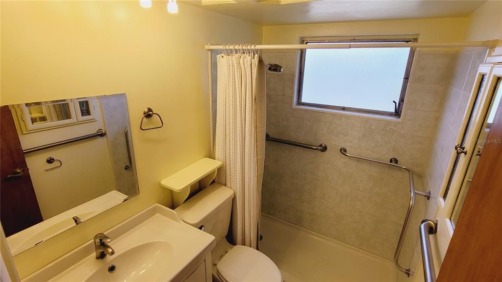 Недавно арендовано: $1,325 (2 спален, 1 ванн, 1074 Квадратных фут)