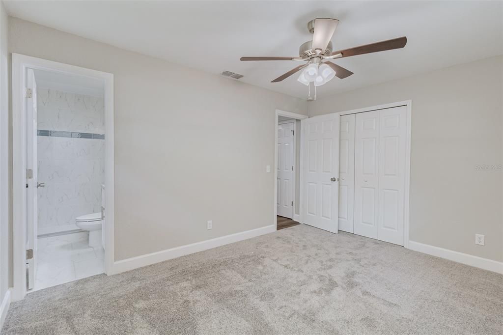 Recently Sold: $315,000 (3 beds, 2 baths, 2051 Square Feet)