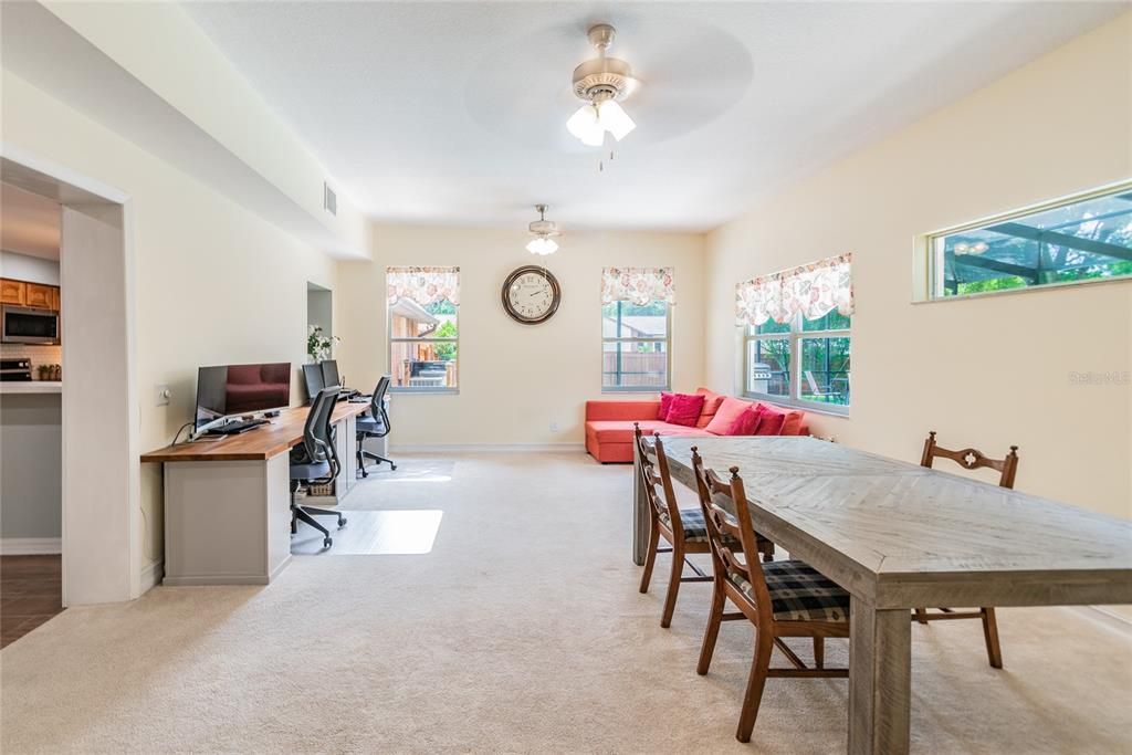 Recently Sold: $455,000 (5 beds, 3 baths, 3384 Square Feet)