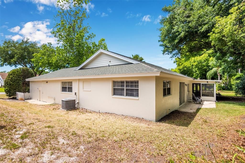 Recently Sold: $265,000 (3 beds, 2 baths, 2221 Square Feet)