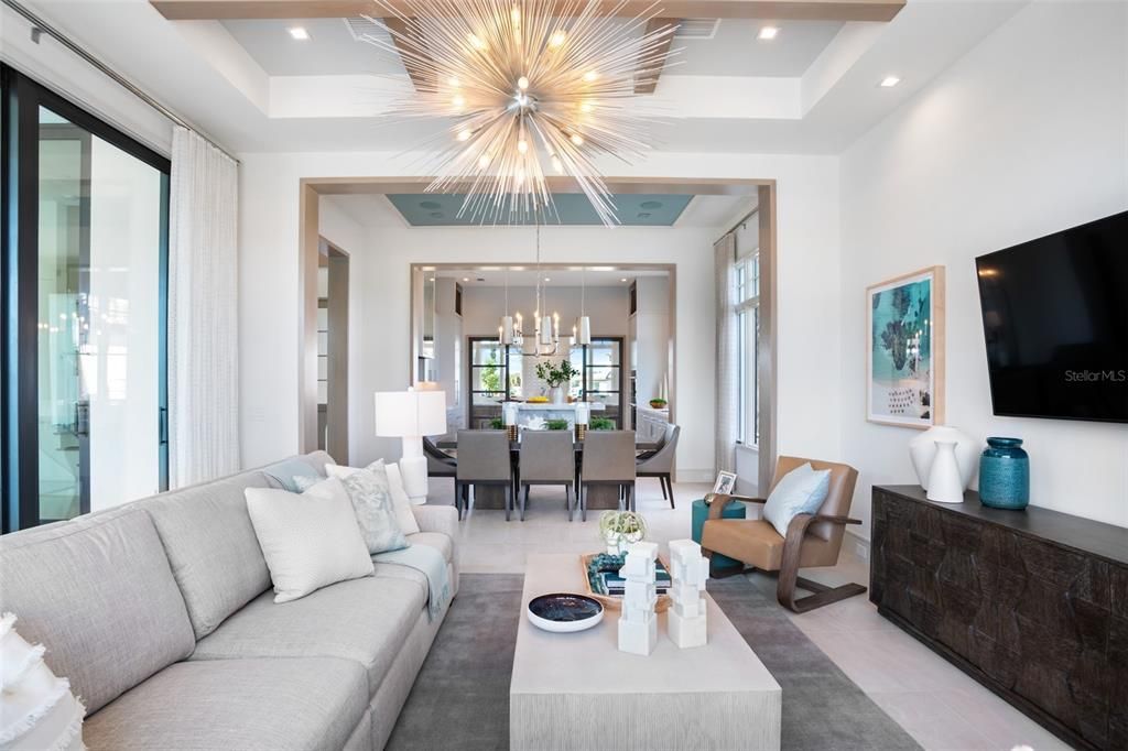 Recently Sold: $2,705,000 (4 beds, 4 baths, 3239 Square Feet)