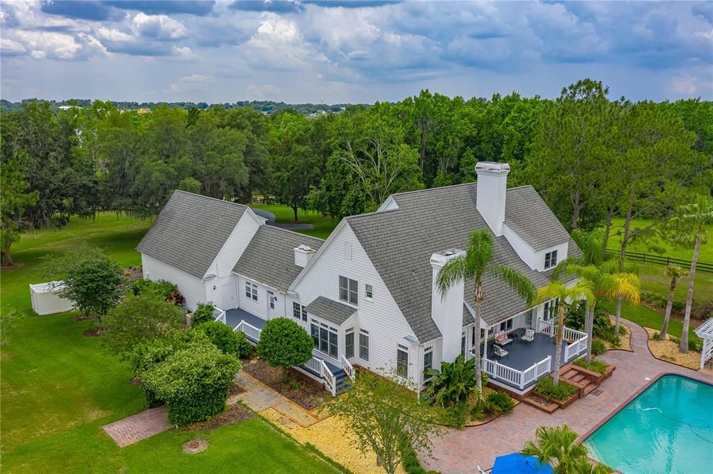 Recently Sold: $1,985,000 (6 beds, 5 baths, 7036 Square Feet)