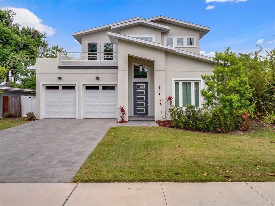 Recently Sold: $719,000 (4 beds, 2 baths, 2232 Square Feet)