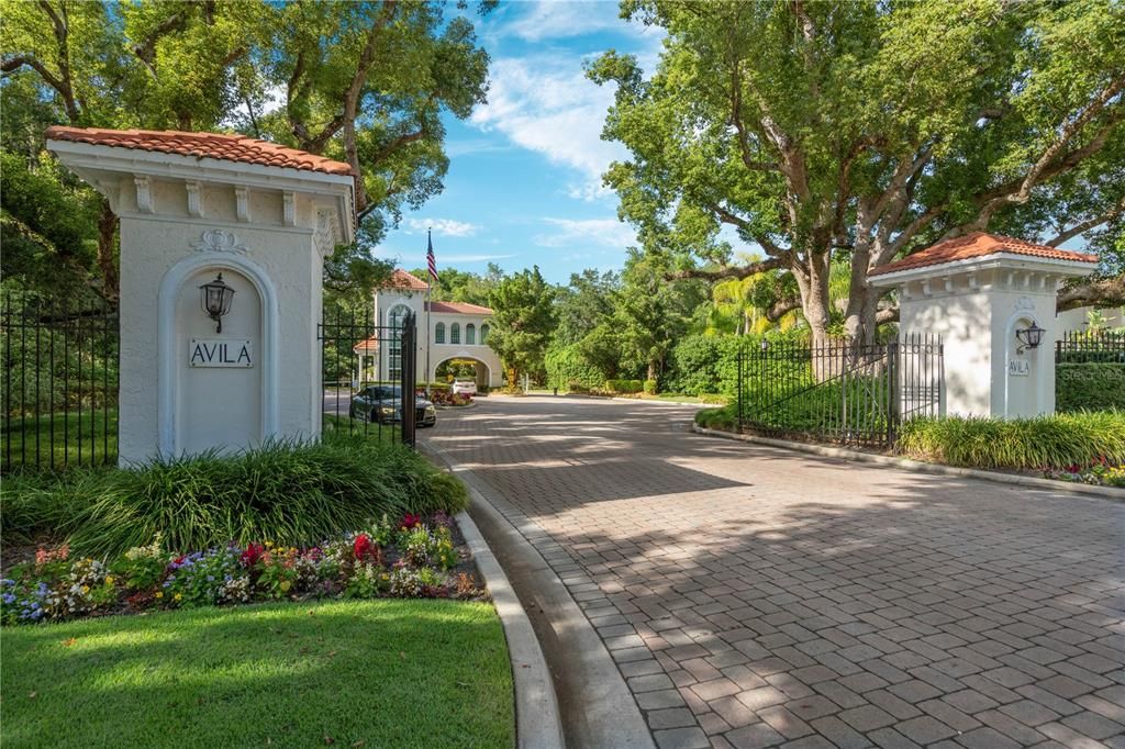 Recently Sold: $1,090,000 (4 beds, 3 baths, 3217 Square Feet)
