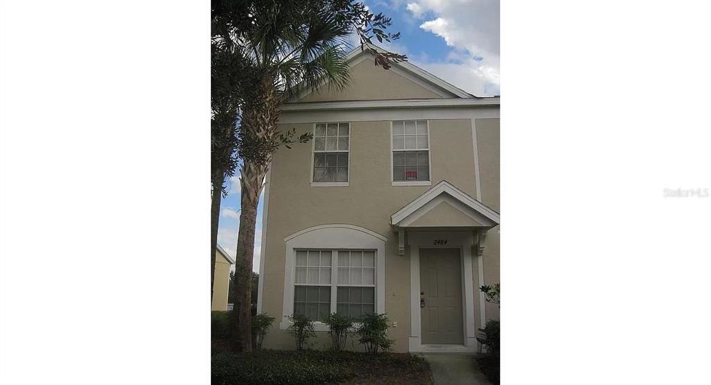 Recently Sold: $143,600 (2 beds, 1 baths, 1110 Square Feet)