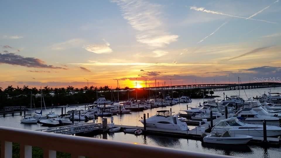 SUNSET FROM LAISHLEY CRAB HOUSE AND PUBLIC MARINA/PARK IN DOWNTOWN PUNTA GORDA