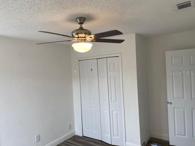 Recently Sold: $295,000 (3 beds, 2 baths, 1435 Square Feet)