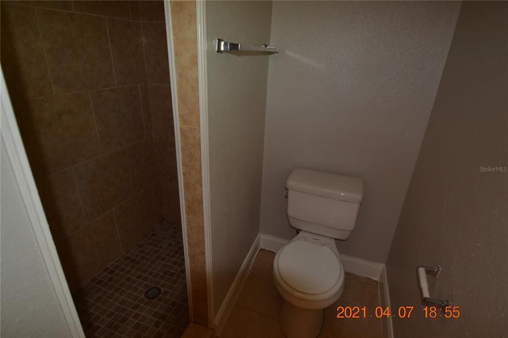 最近租的: $1,450 (4 贝兹, 2 浴室, 1568 平方英尺)