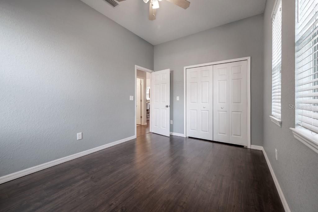 Recently Sold: $300,000 (3 beds, 2 baths, 1312 Square Feet)