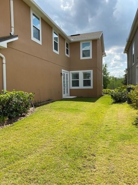 Recently Sold: $380,000 (3 beds, 2 baths, 2033 Square Feet)