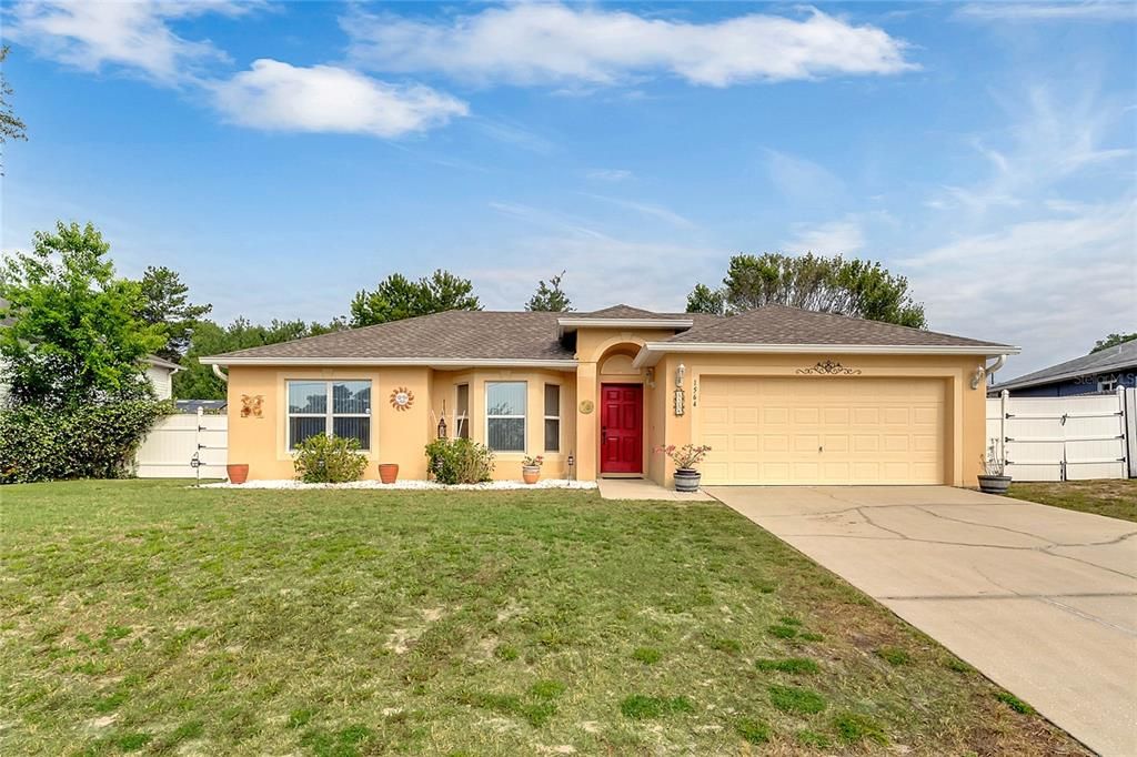 Recently Sold: $250,000 (4 beds, 2 baths, 1708 Square Feet)
