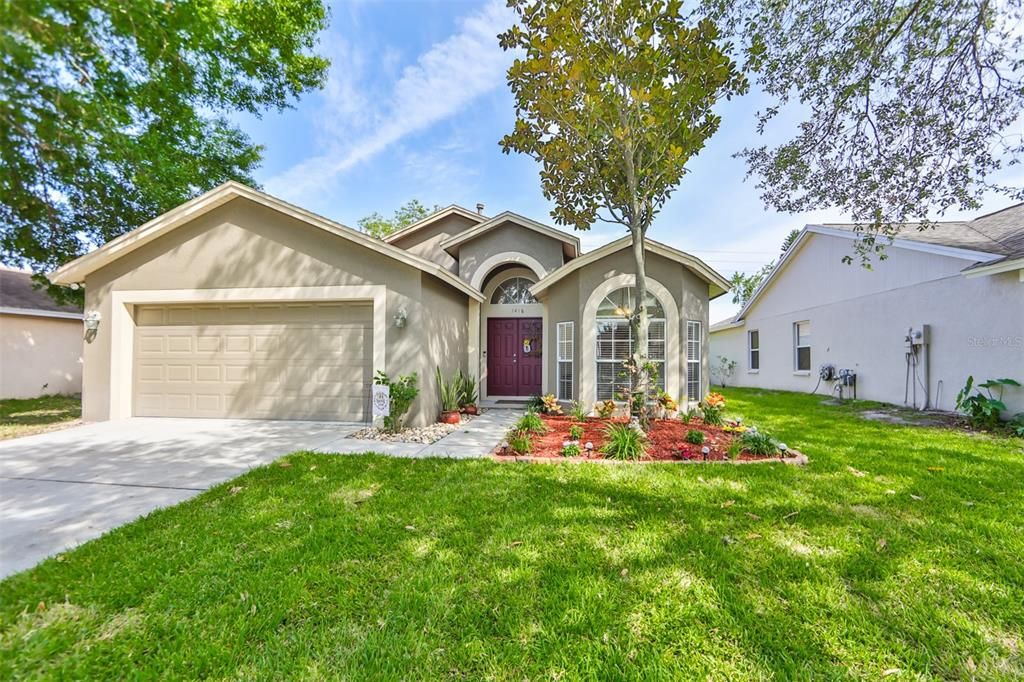 Recently Sold: $275,000 (3 beds, 2 baths, 1504 Square Feet)