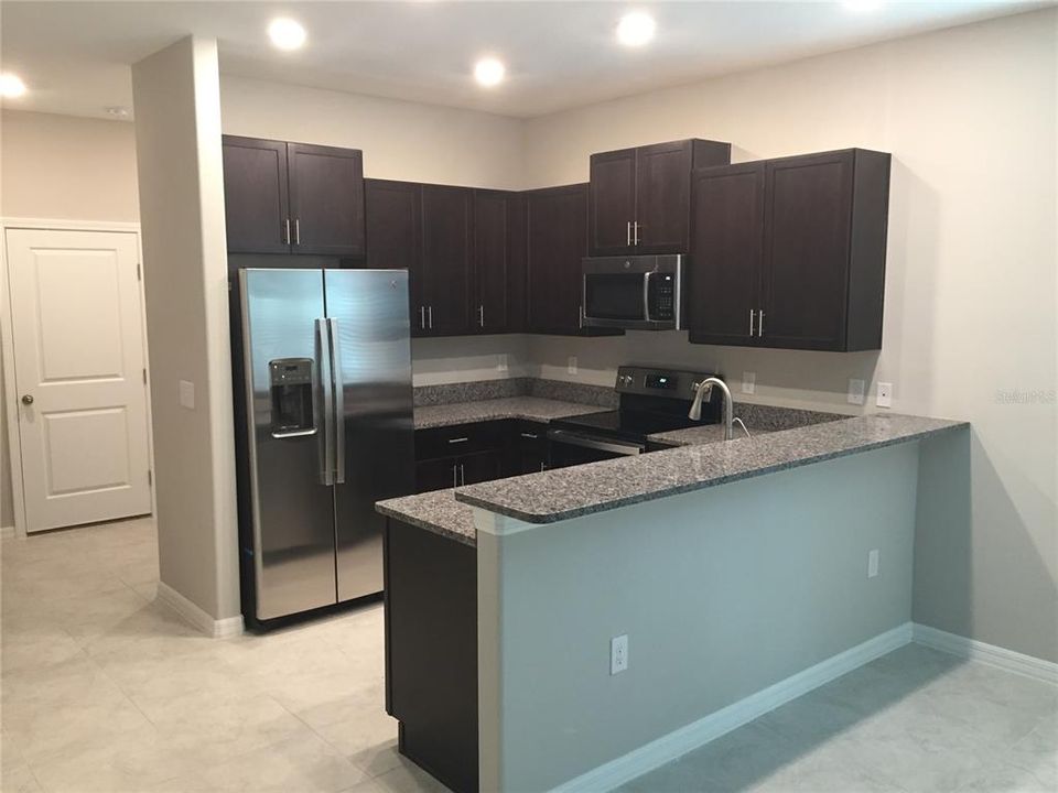 Recently Rented: $1,850 (3 beds, 2 baths, 1787 Square Feet)