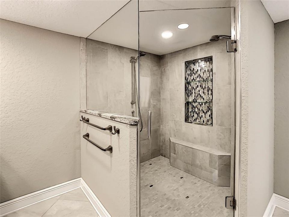 Недавно арендовано: $5,500 (4 спален, 3 ванн, 2540 Квадратных фут)