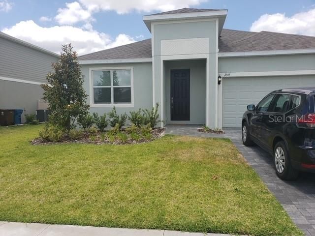Recently Sold: $256,300 (3 beds, 2 baths, 1662 Square Feet)