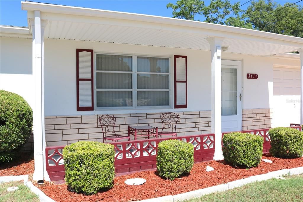 Recently Sold: $166,000 (2 beds, 1 baths, 1054 Square Feet)