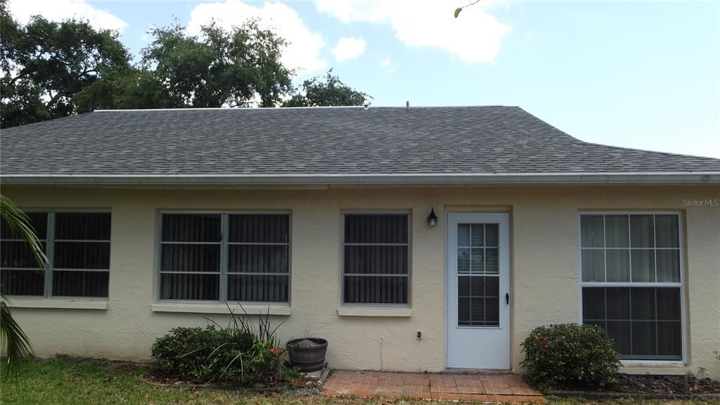 Recently Sold: $195,000 (2 beds, 2 baths, 1694 Square Feet)