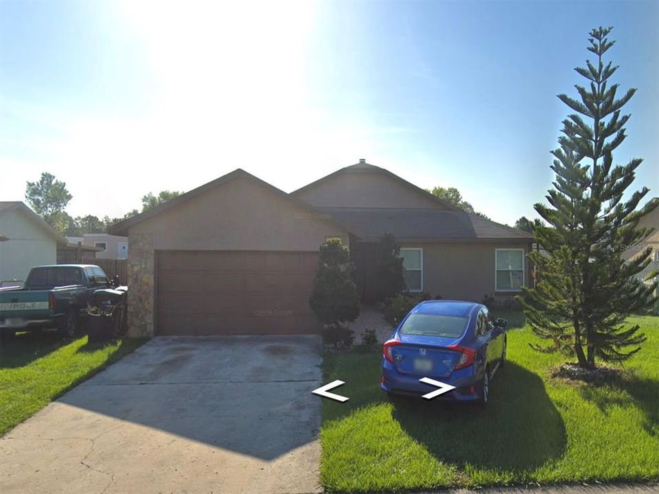Recently Sold: $280,000 (3 beds, 2 baths, 1376 Square Feet)