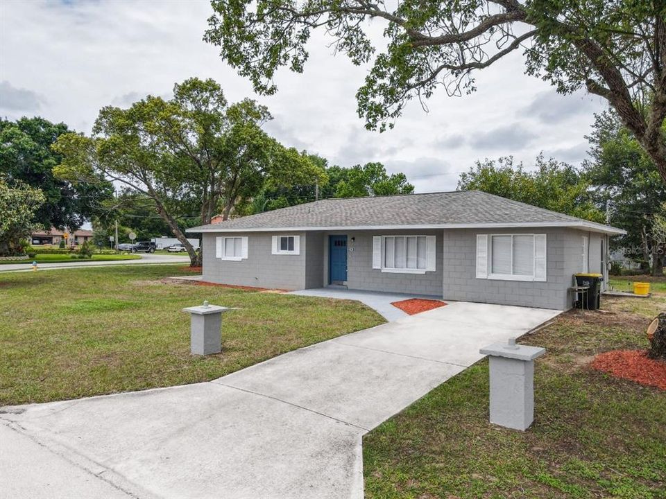 Recently Sold: $199,000 (3 beds, 2 baths, 1404 Square Feet)