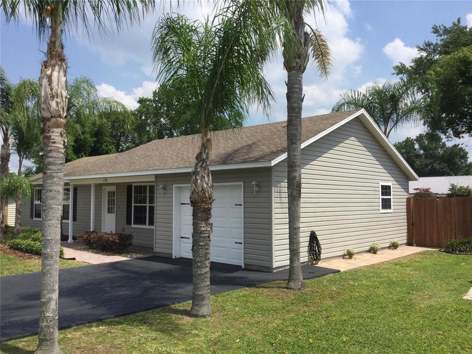 Recently Sold: $249,000 (3 beds, 2 baths, 1230 Square Feet)