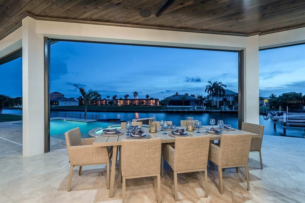 Recently Sold: $1,450,000 (3 beds, 3 baths, 2519 Square Feet)