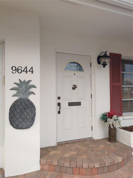 Recently Sold: $175,000 (2 beds, 1 baths, 830 Square Feet)