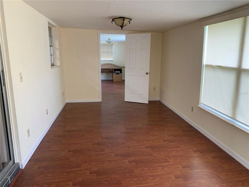 Recently Sold: $205,000 (2 beds, 2 baths, 1278 Square Feet)