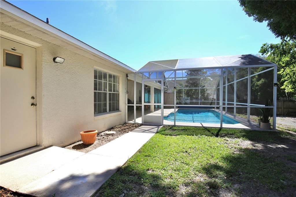 Recently Sold: $270,000 (3 beds, 2 baths, 1504 Square Feet)