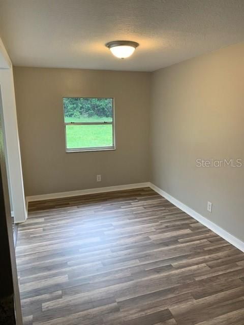 Recently Sold: $232,900 (3 beds, 2 baths, 1320 Square Feet)