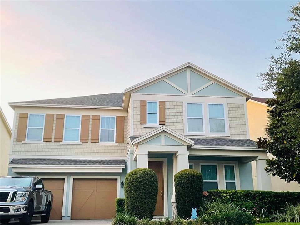 Recently Sold: $570,000 (4 beds, 3 baths, 3073 Square Feet)