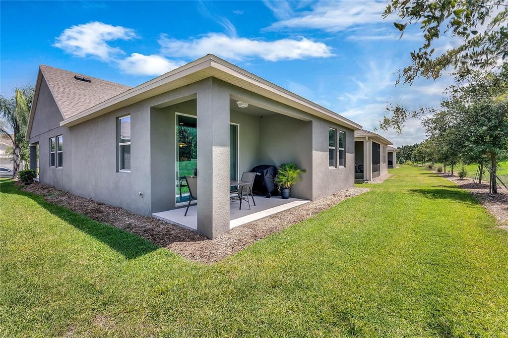 Recently Sold: $250,000 (2 beds, 2 baths, 1637 Square Feet)