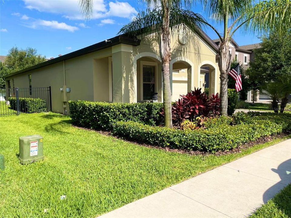 Recently Sold: $475,000 (3 beds, 2 baths, 1904 Square Feet)