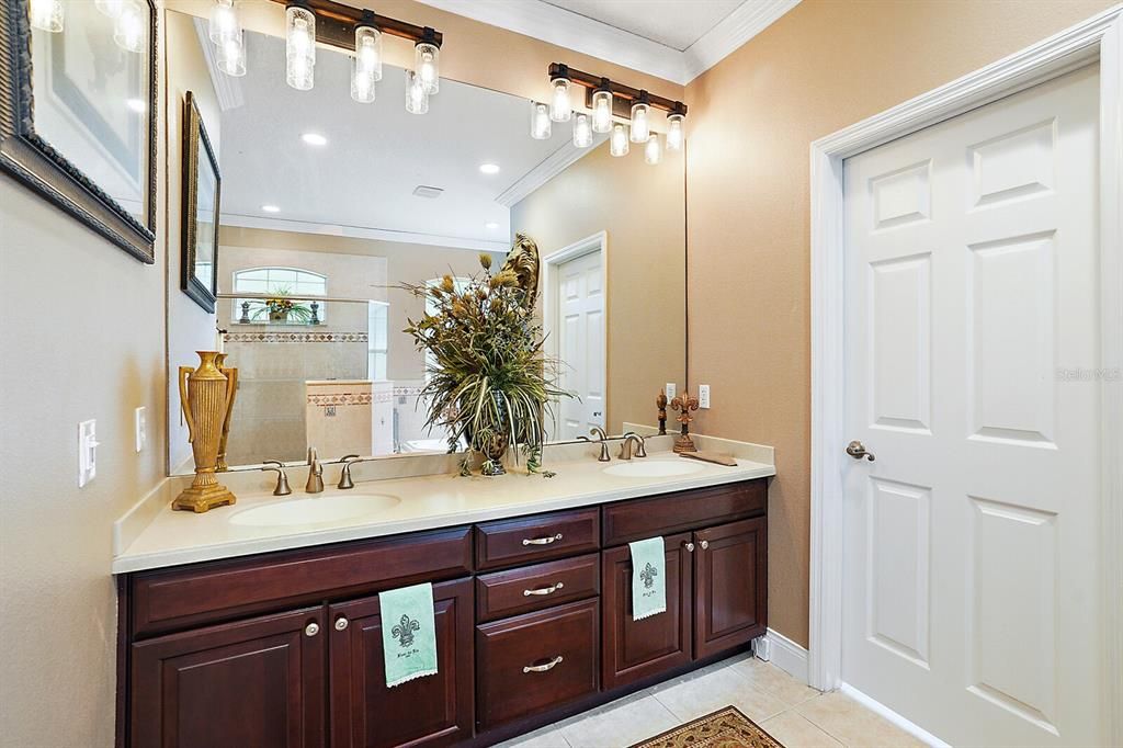 Double Sinks in Master Bathroom 1