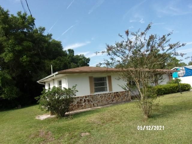 Recently Sold: $100,000 (2 beds, 1 baths, 1125 Square Feet)