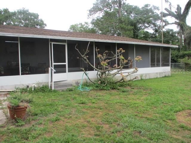 Recently Sold: $280,599 (3 beds, 2 baths, 1869 Square Feet)
