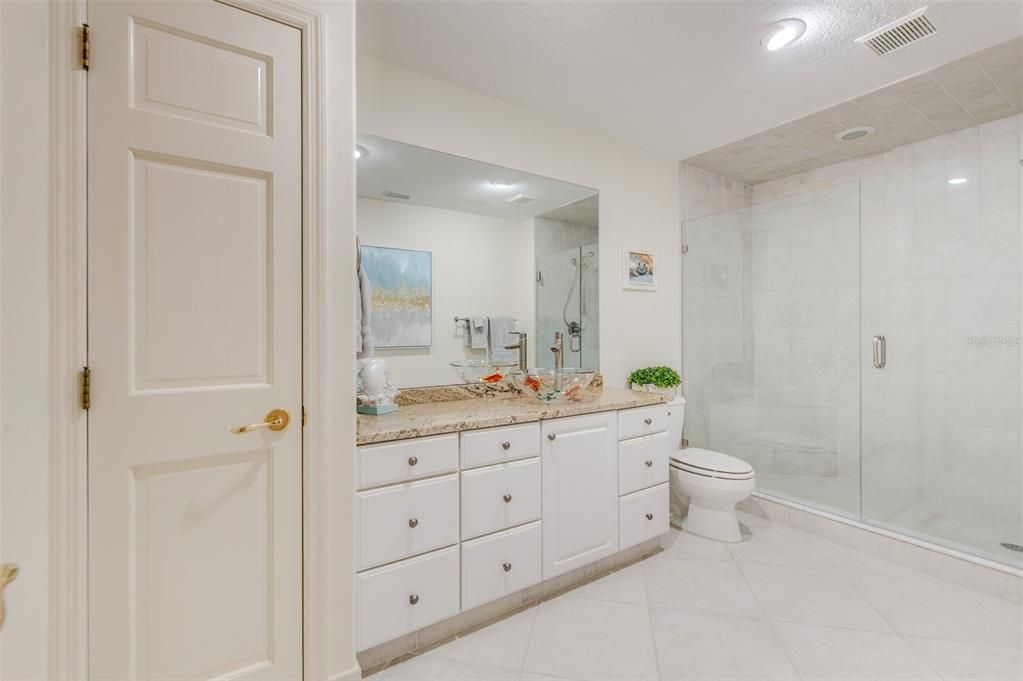 3rd bathroom with decorative vessel sink