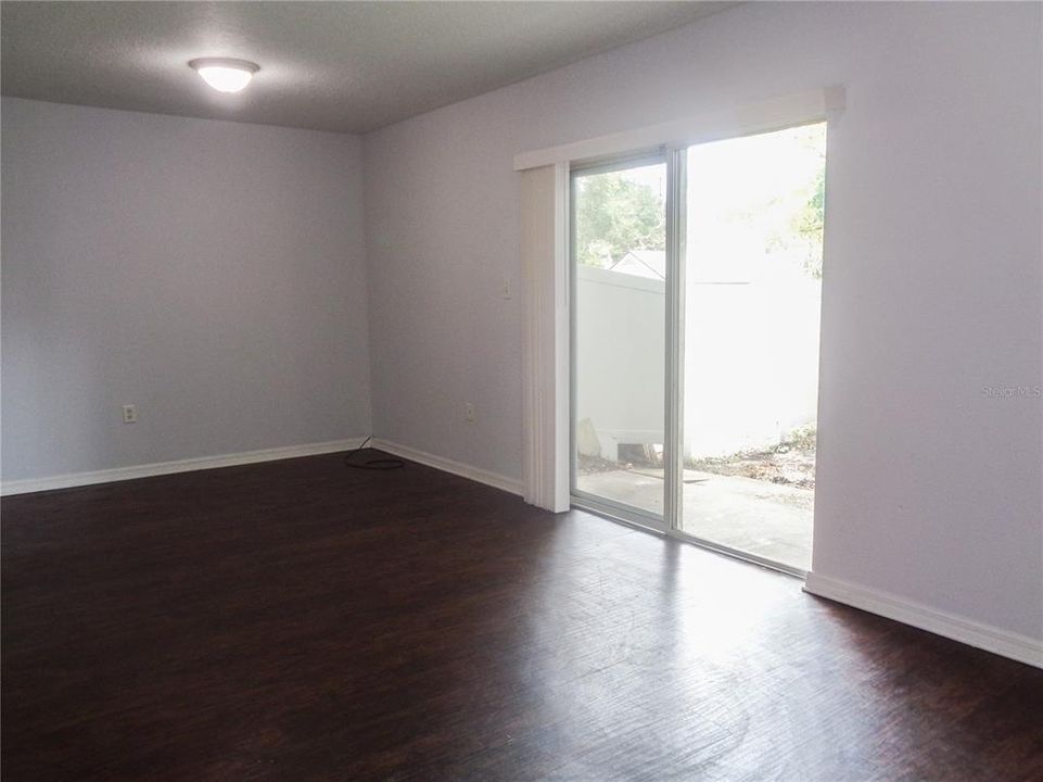 Recently Rented: $1,385 (2 beds, 2 baths, 1140 Square Feet)