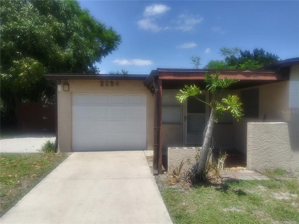 Recently Sold: $155,000 (3 beds, 2 baths, 1320 Square Feet)
