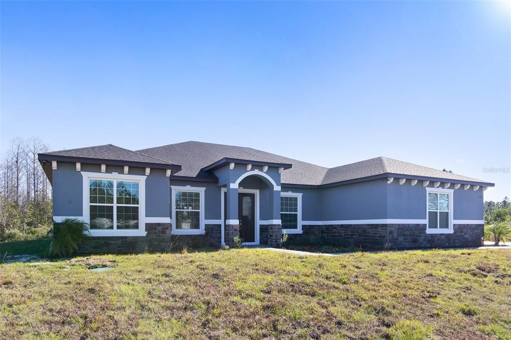 Recently Sold: $520,450 (4 beds, 3 baths, 2655 Square Feet)