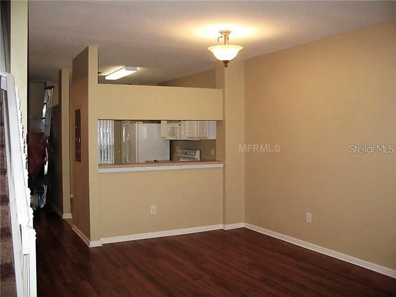 Recently Rented: $1,395 (2 beds, 2 baths, 1095 Square Feet)