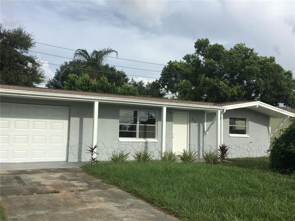 Recently Sold: $137,500 (2 beds, 1 baths, 840 Square Feet)
